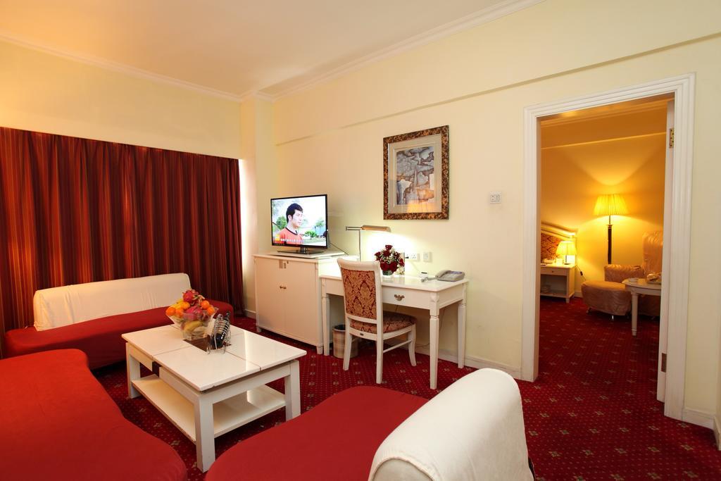 Milky Way Hotel Харбін Екстер'єр фото